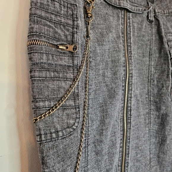 Vintage jeans skirt with removable chain by Foxyjeans, full zipper, size  5 - Picture 2 of 6